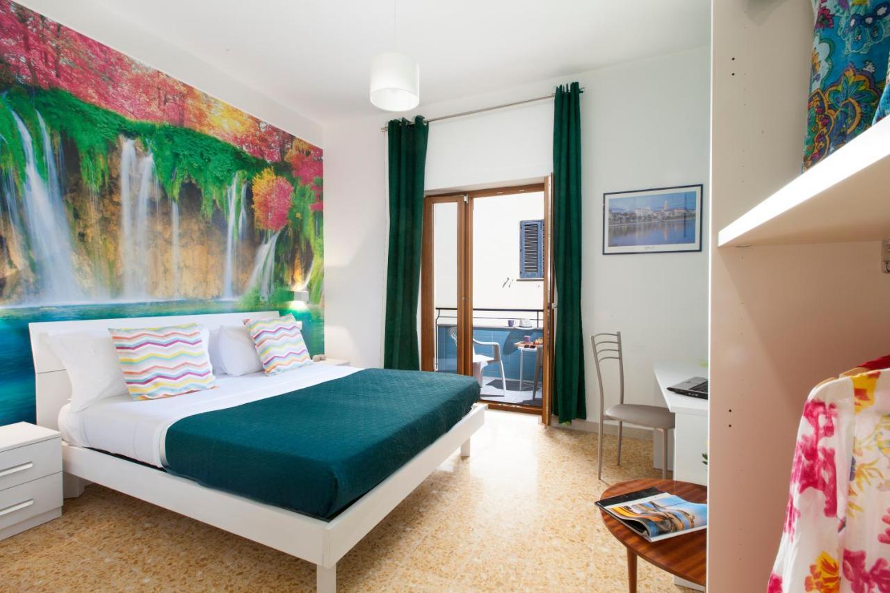 مبيت وإفطار Bb Sorrento Mahal Kita Unique Style المظهر الخارجي الصورة