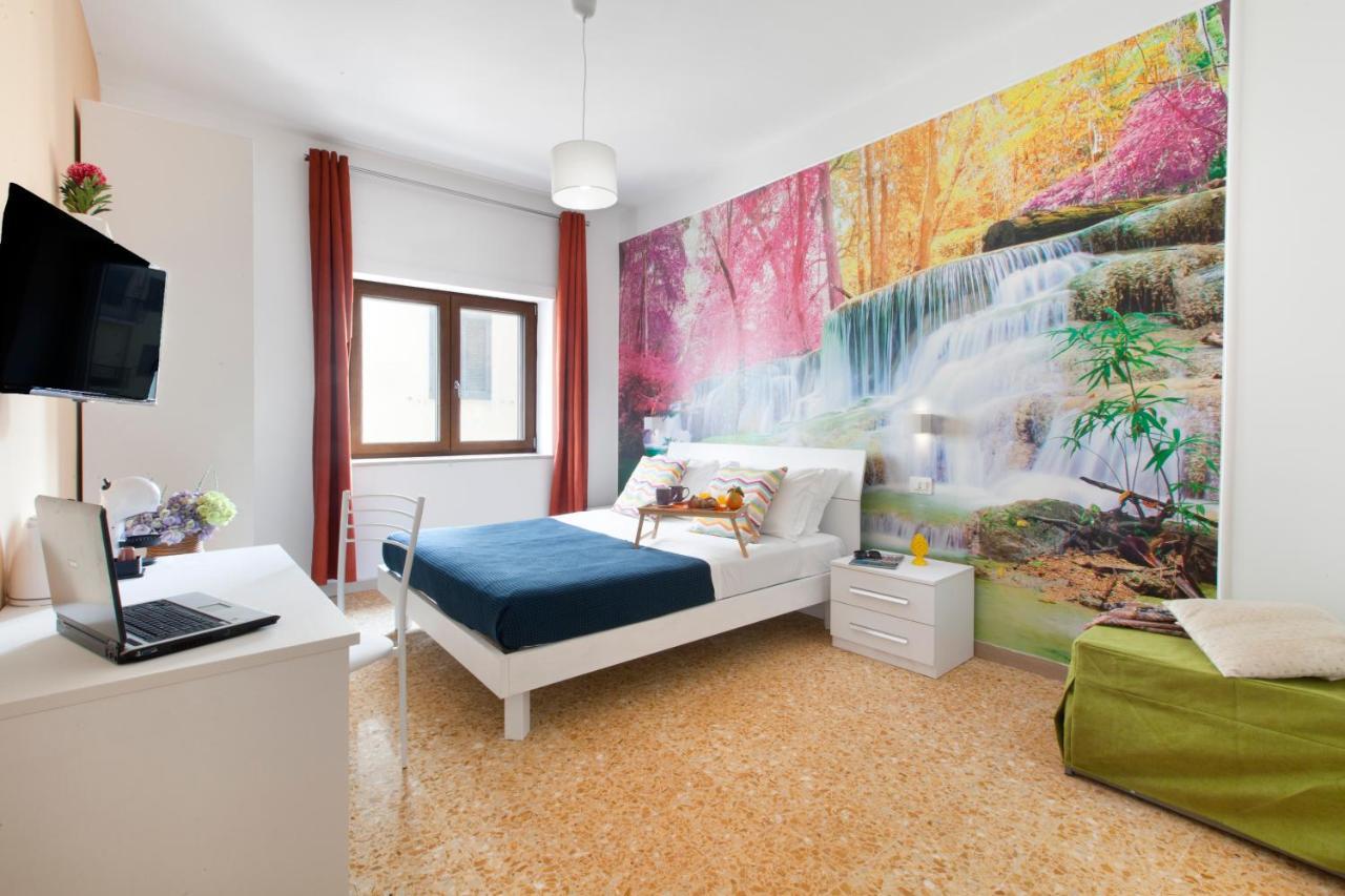 مبيت وإفطار Bb Sorrento Mahal Kita Unique Style المظهر الخارجي الصورة