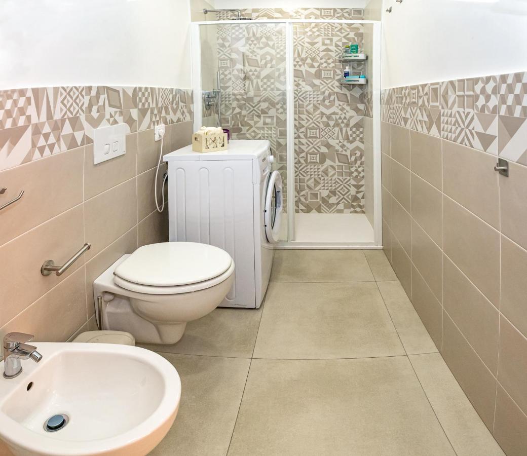 مبيت وإفطار Bb Sorrento Mahal Kita Unique Style المظهر الخارجي الصورة